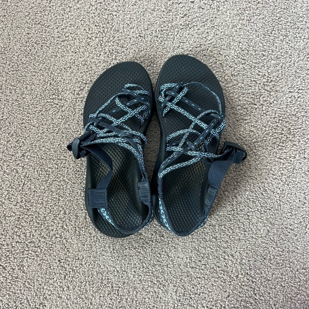Women’s Size 7 Navy and Blue Strappy Chaco Sandals